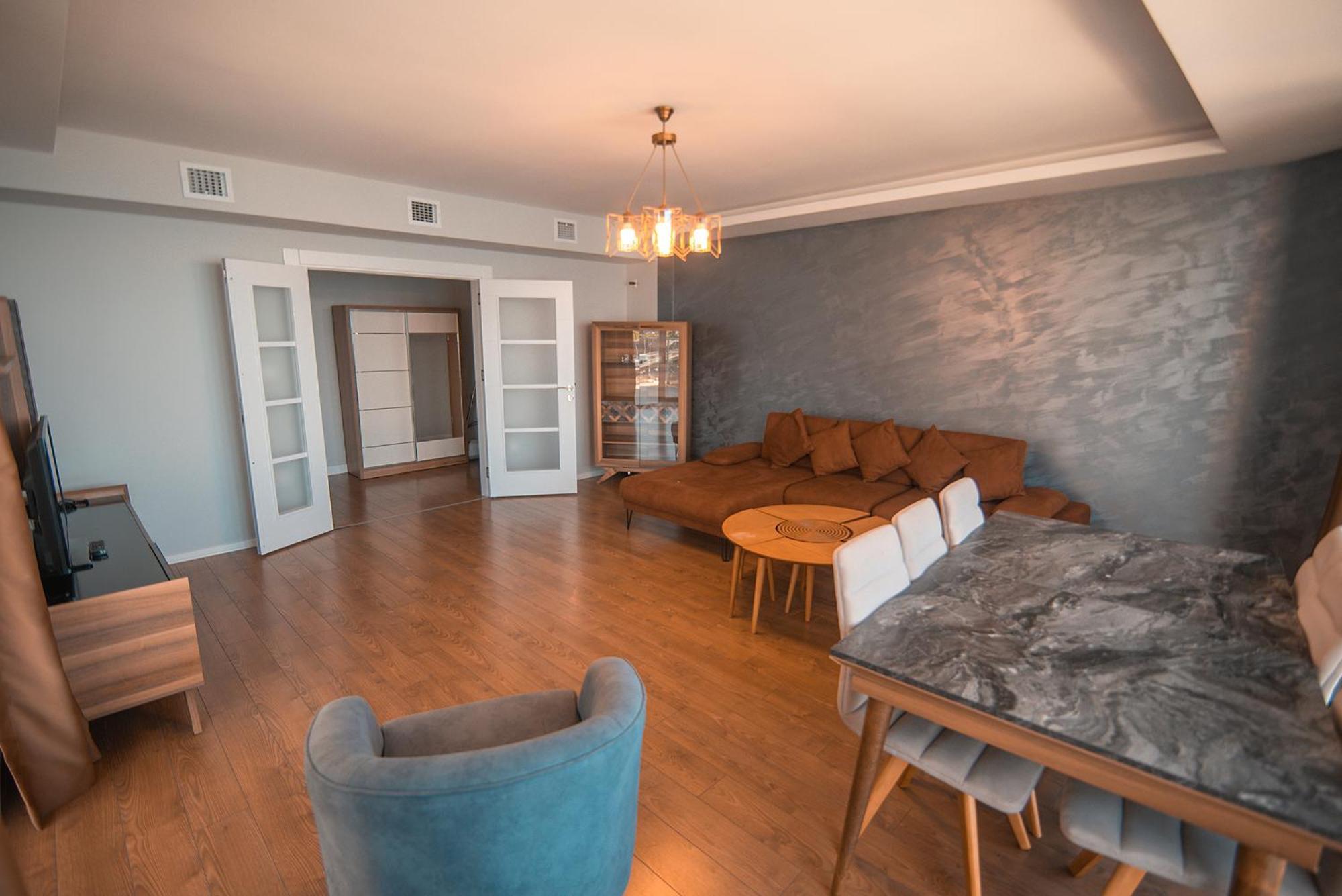 Royal Comfort Hotel Arakli Екстер'єр фото